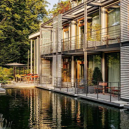 Relais & Chateaux Diepeschrather Muehle 4*